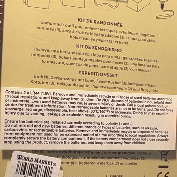 Kikkerland Hiking Kit with Dog and Backpack Design - Picture 4 of 7